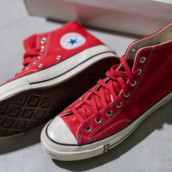 KITH ×ct70 CONVERSE の CHUCK TAYLOR ALL STAR 1970 CLASSICS “Red”　27.5
