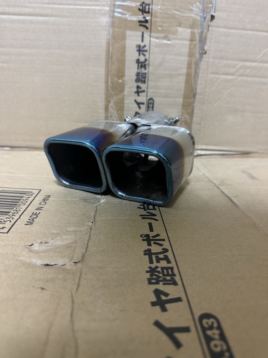 ☆チタン風 ☆マフラーカッター ☆汎用 ☆垂直型 ☆管径およそ70～75Φ ☆カスタム ☆売り切り ☆美品 ☆早い者勝ち ☆3N厳守