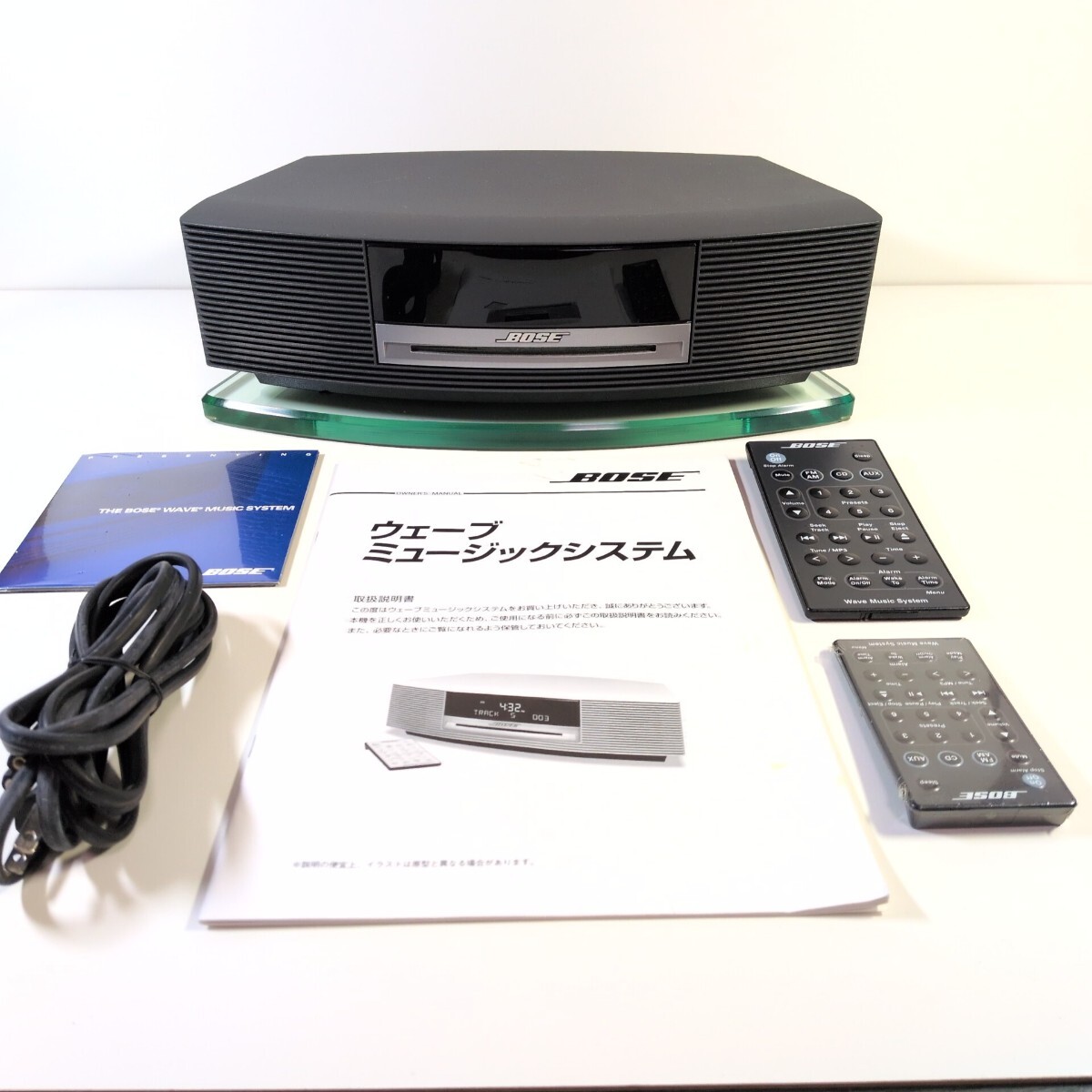 BOSE　Wave music system　CDプレーヤー　AWRCCB　リモコン、ガラス台座付き!!