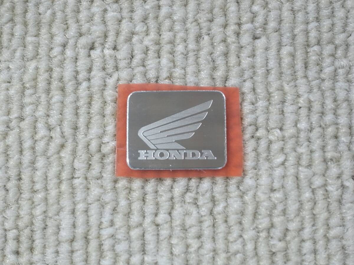 ※送料無料※ ホンダ純正新品■シルバーエンブレム 薄型■検索用：モンキー ゴリラ スパーダ レブル VT250F CB400SF NSR250R NSR50 NS-1