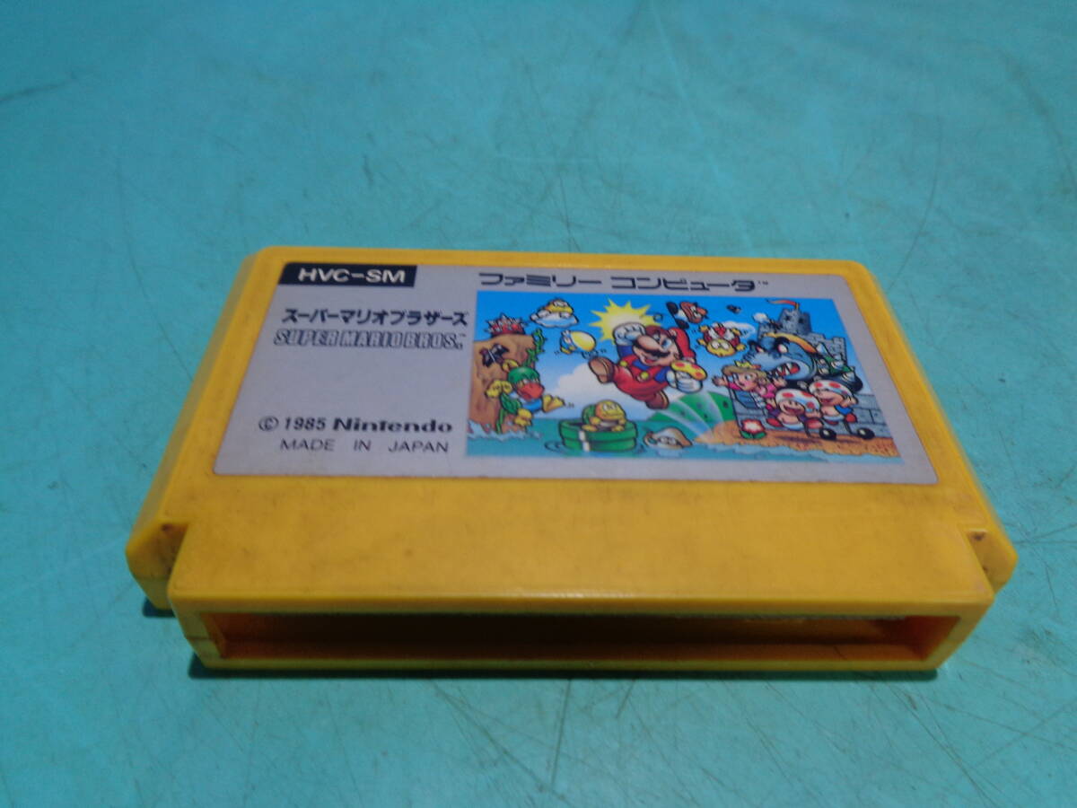 ファミコンソフト スーパーマリオブラザーズ HVC-SM