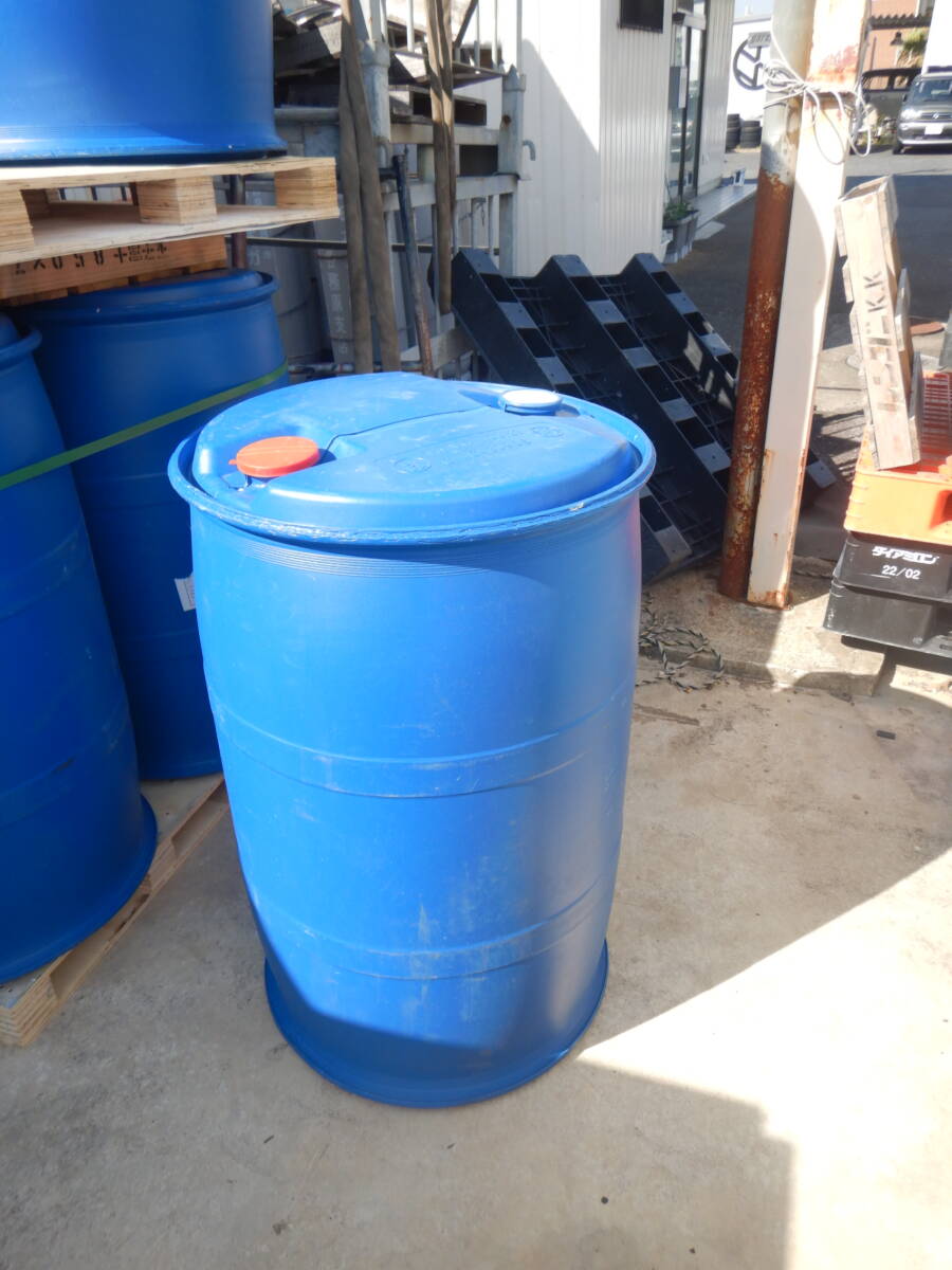★【引き取り限定】中古ポリドラム　樹脂製ドラム缶　プラスチックドラム缶　200リットル【岐阜市】