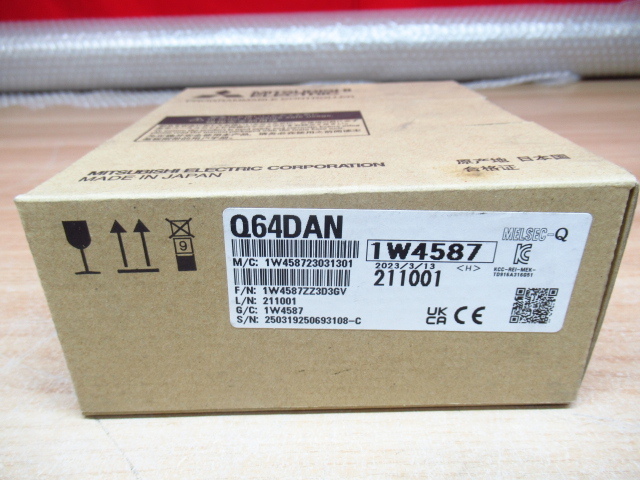 新品未使用 三菱電機 シーケンサ Q64DAN 管理0606y-A8
