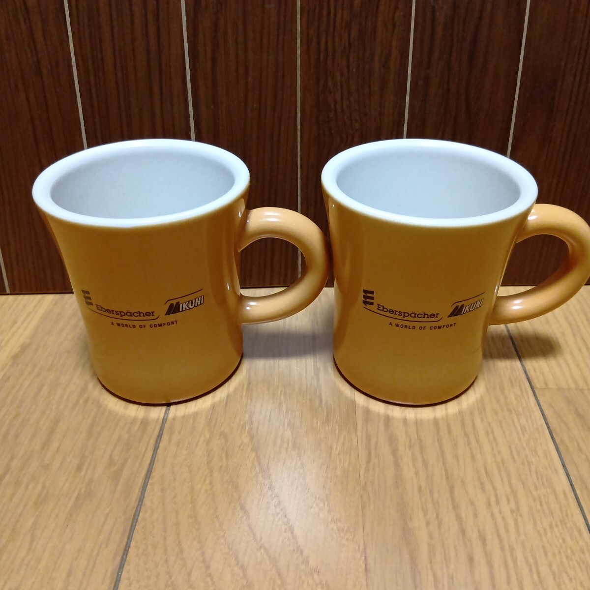 MIKUNI「マグカップ　2個」陶器製　ミクニ　ロゴ