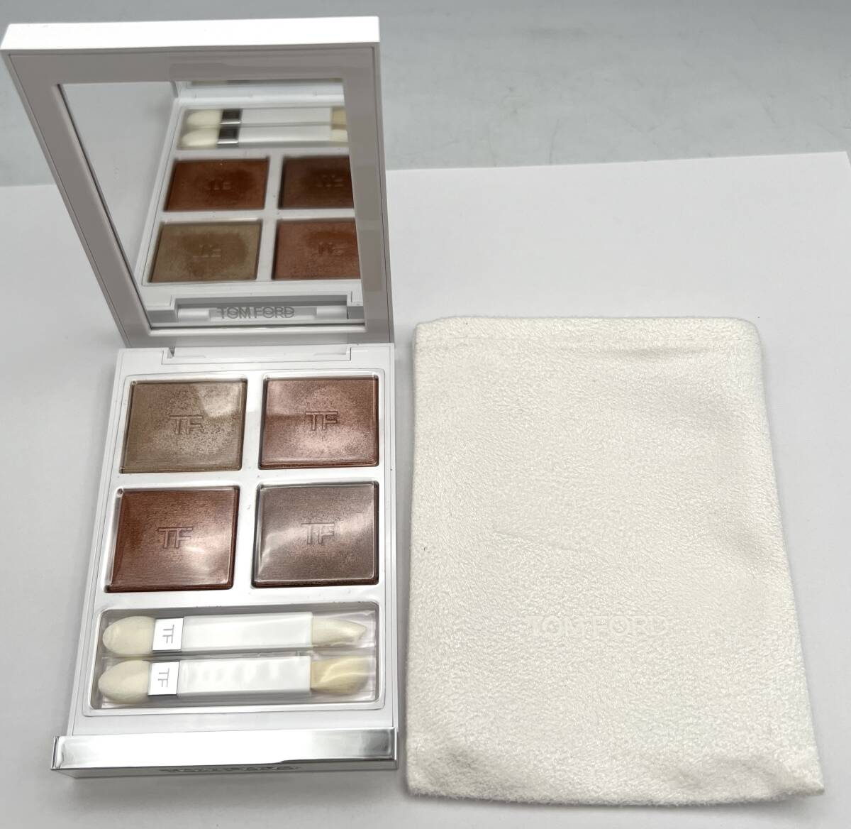 i2483C 美品トムフォード ソレイユ アイ カラー クォード 01N アプレ スキー TOMFORD アイシャドウ レディース コスメ 化粧品