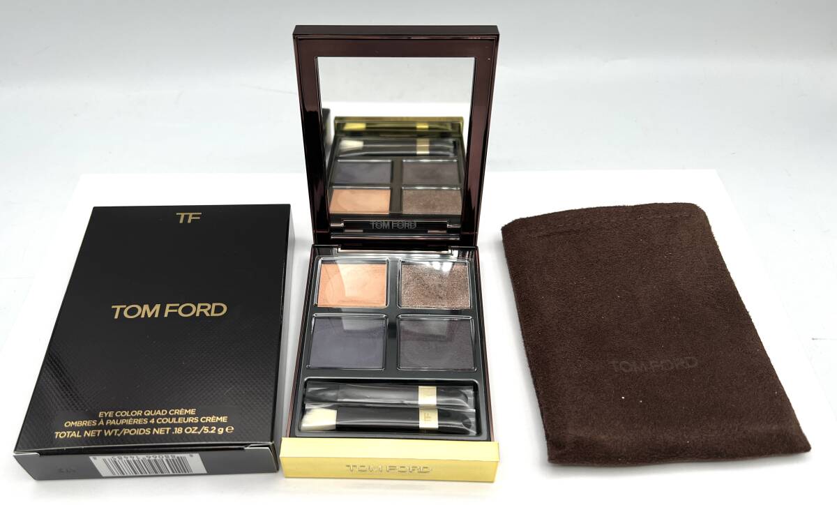 i2506C 美品トムフォード アイ カラー クォード 45 アイコニック スモーク TOMFORD アイシャドウ レディース コスメ 化粧品
