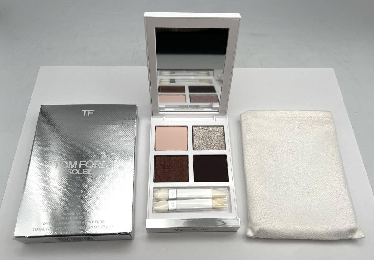 i2497C 美品トムフォード ソレイユ アイ カラー クォード 01S ブラック ダイヤモンド TOMFORD アイシャドウ レディース コスメ 化粧品