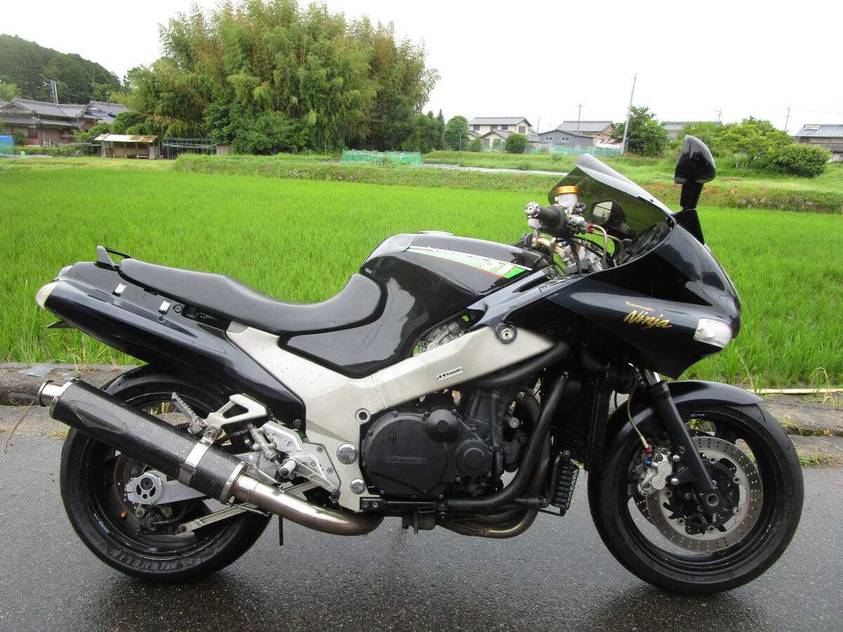 ＺＺ－Ｒ１１００　－２　ＺＸＴ１０Ｄ　車検残有　現状