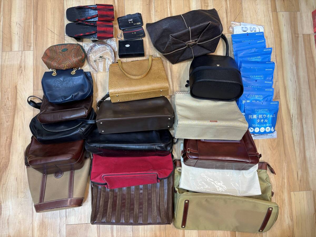 #A3218　バッグ ポーチ タオル 下駄 など おまとめ エトロ ETRO ハンティングワールド TOPKAPI モスキーノ オーストリッチ レザー など