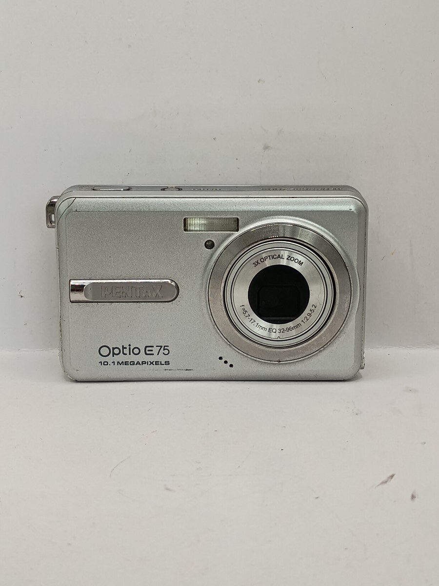 7001【ジャンク品・通電動作未確認】1円スタート PENTAX Optio E75 シルバー コンパクトデジタルカメラ