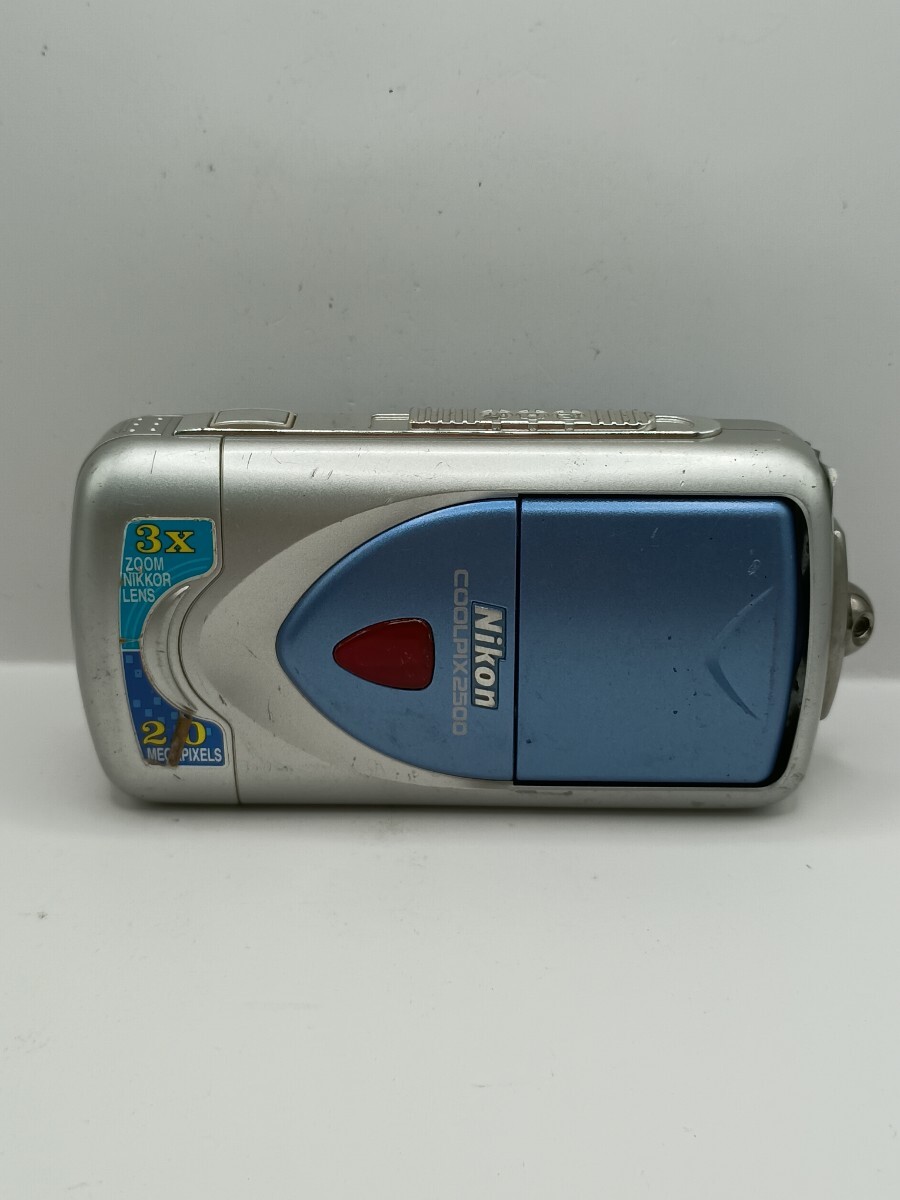 6241 【通電・動作未確認】1円スタート Nikon COOLPIX2500 シルバー コンパクトデジタルカメラ