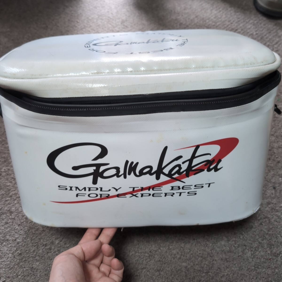 がまかつ　ライトシールドバック23L 磯、フカセ