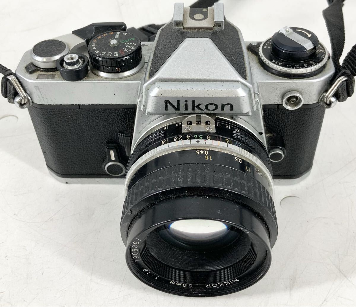 【15】フィルムカメラ　一眼レフカメラ　ニコン　Nikon FE　現状品　シルバー　NIKKOR-50mm F1.8　マニュアルフォーカス　昭和レトロ　中古