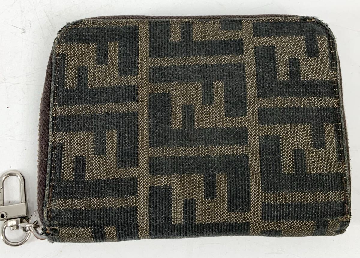【14】財布　二つ折り財布　フェンディ　FENDI　ズッカ柄　ブラウン　総柄　レディース　ラウンドファスナー　キャンバス　オールド　中古