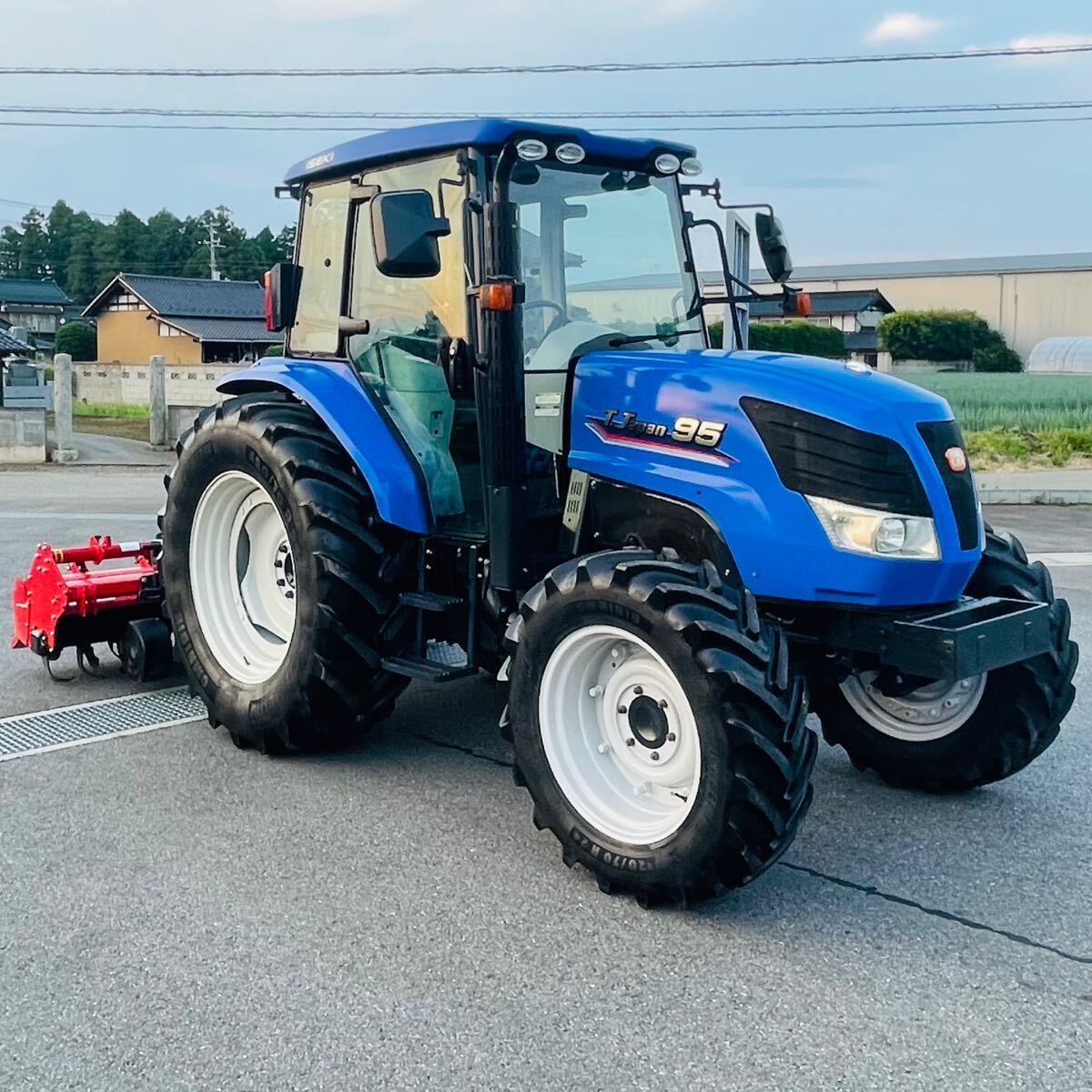 イセキトラクターTJV95★95馬力★ATシフト★ハイスピード★1031アワー★ニプロロータリー★4WD★外部油圧★パワステ★エアコンキャビン