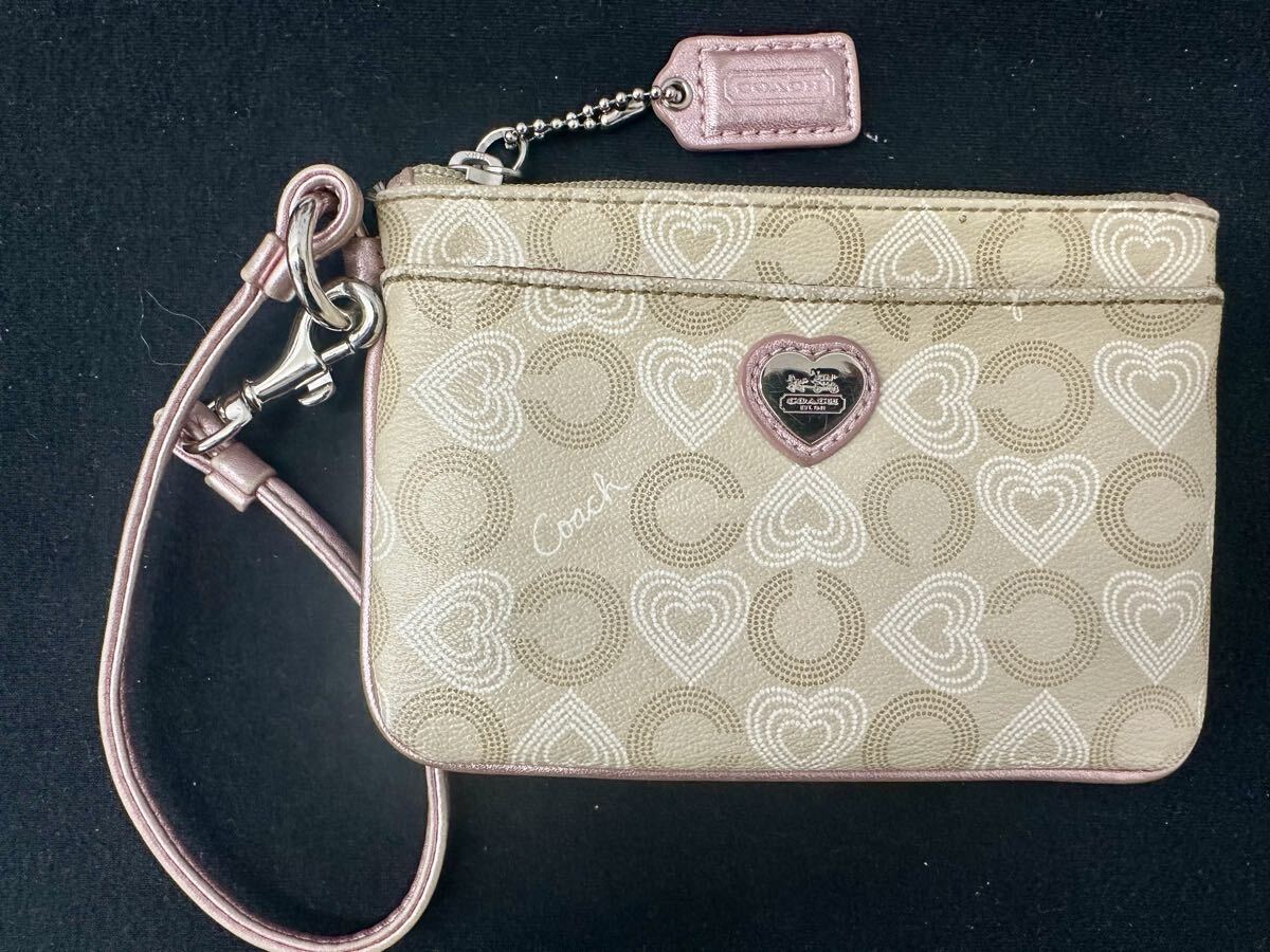 COACH コーチ リストレット ポーチ オプアート ハート柄 ベージュ×ピンク 小物入れ ストラップ付 送料一律