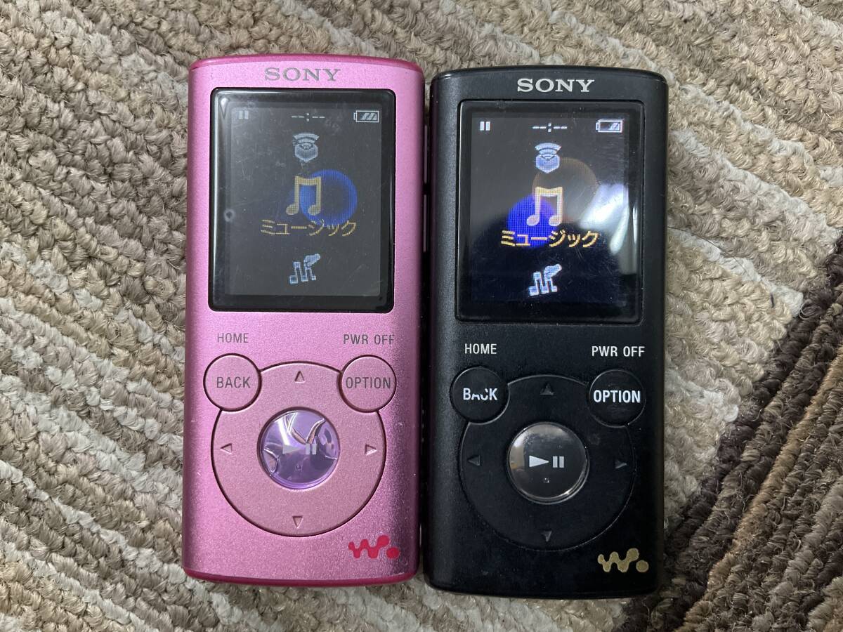 SONY ウォークマン　2台セット　ピンク　ブラック　NW-E052 