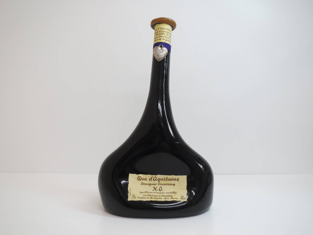 (d-21)　Ducastaing Duc d' Aquitaine　XO　デュカスタン デューク ド アキテーヌ　XO　700ml（約1572g）・40％　未開栓