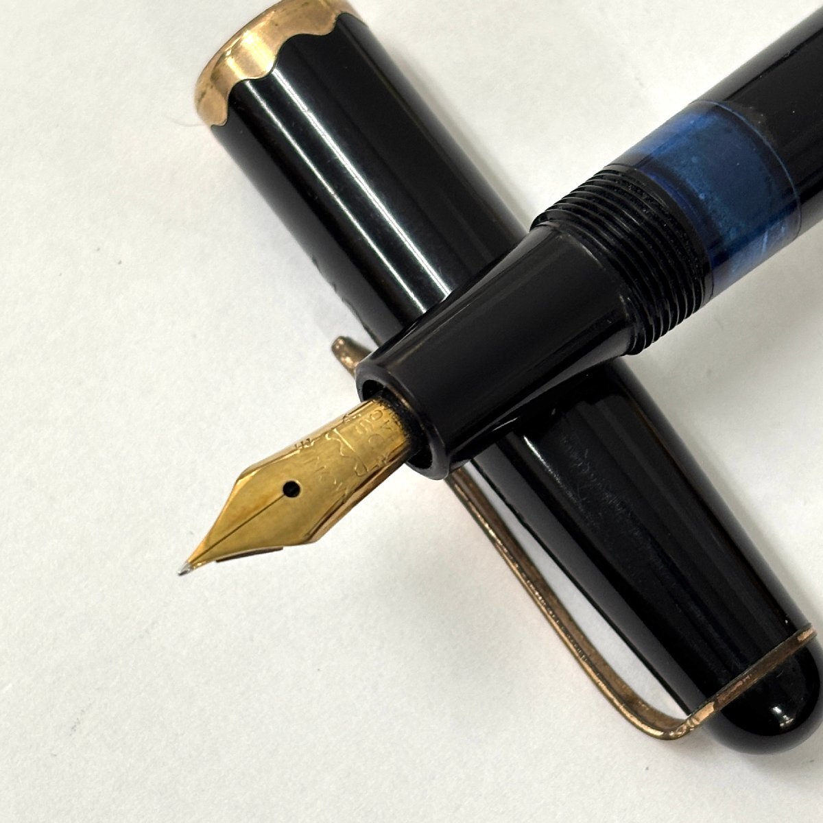 (9-3300) MONTBLANC モンブラン 万年筆 モンテローザ 刻印有 14K 585 筆記未確認【緑和堂】