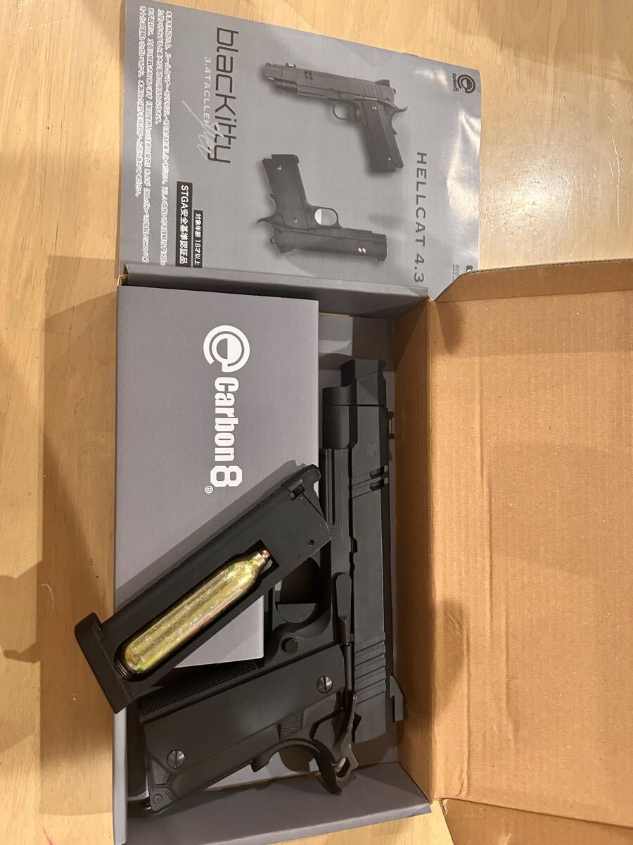 1スタ Carbon8 Black Kitty ブラックキティ HELLCAT 4.3 CO2ガスブローバック STGA認定 安全基準適合品