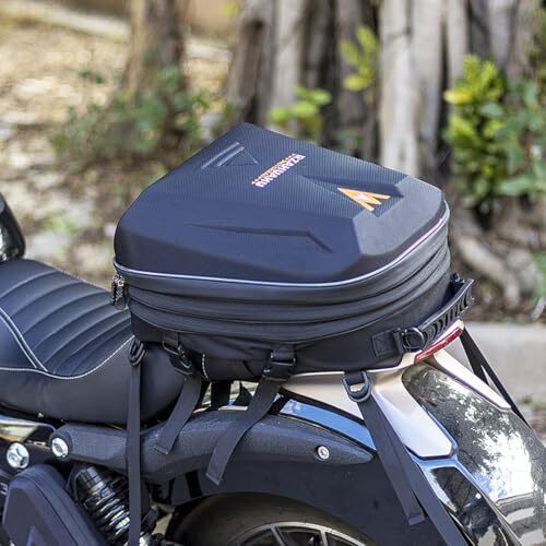 バイク シートバッグ ツーリングバッグバイク用 拡張可能 20L～28L ヘルメットバッグ 撥水 耐キズ し_PassionHAT