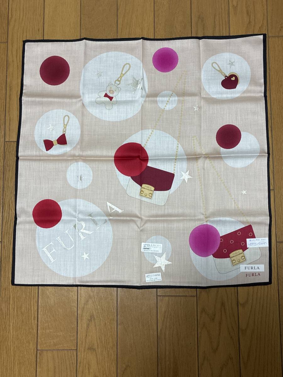 フルラ☆可愛い絵柄の素敵なハンカチ☆新品