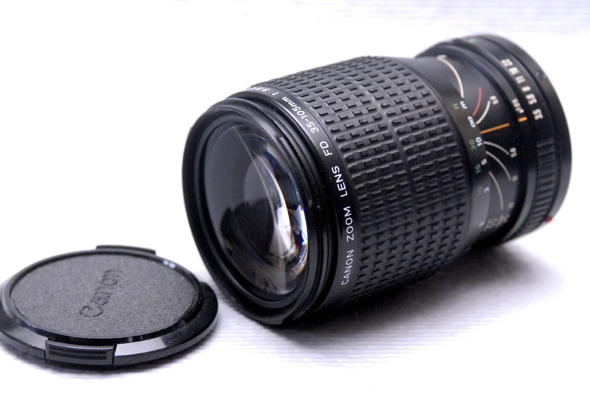 Canon キャノン 純正 FD35-105mm 高級ズームレンズ (MACRO) 1:3.5-4.5 希少な作動品