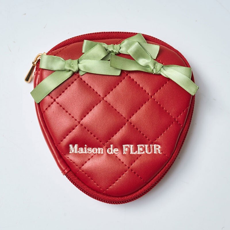 1 65 Maison de FLEUR いちごアクセサリーケース 送料180円
