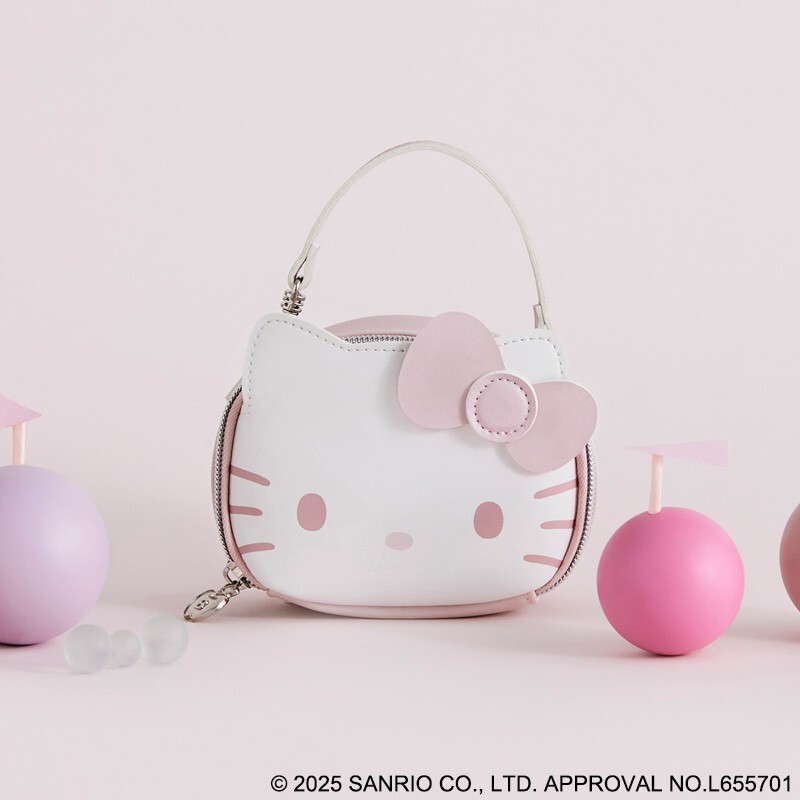 2 105 PALE PINK ver. ハローキティ × ブリルミー ズボラに優しいミニコスメポーチ 送料390円