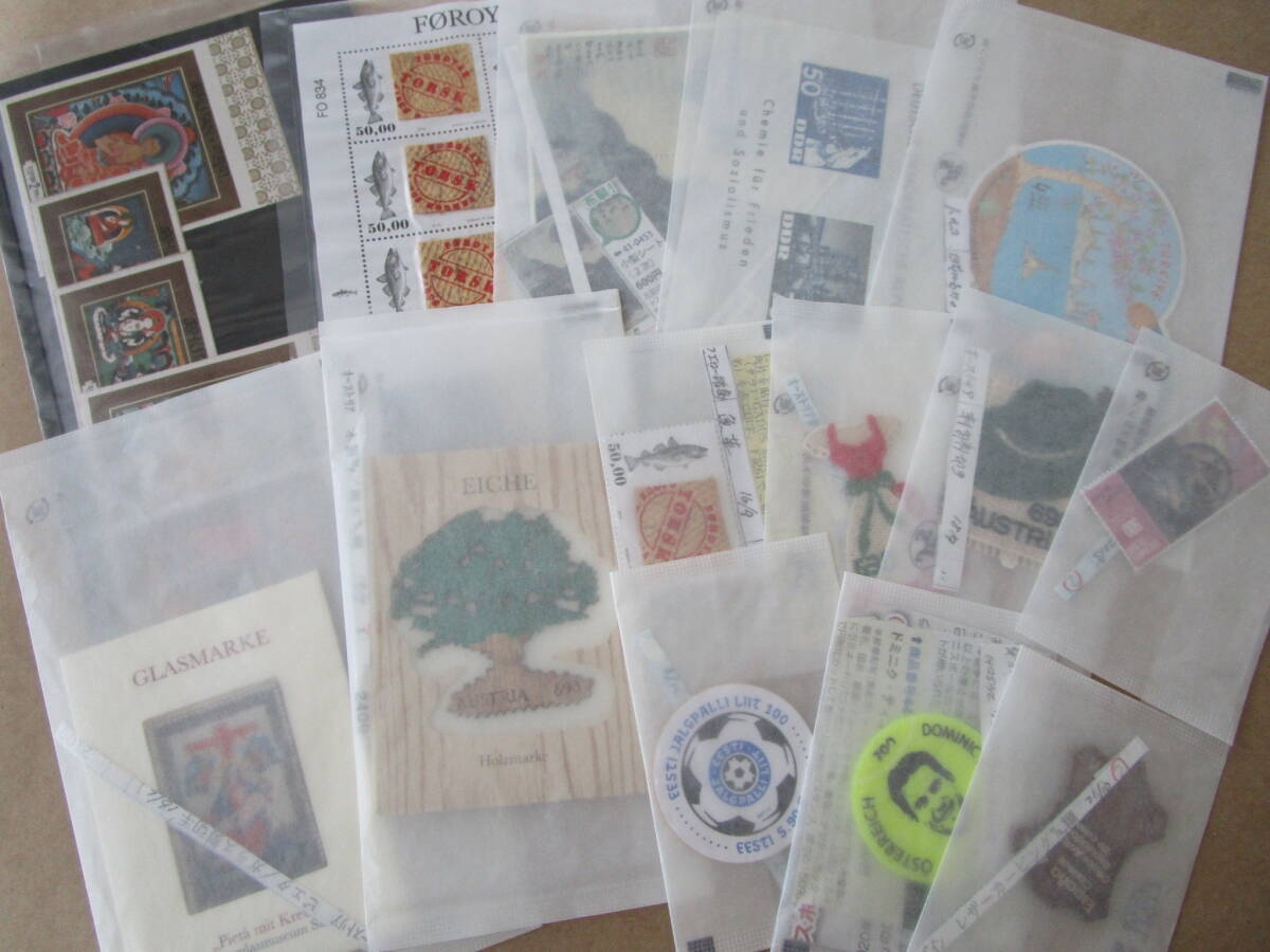 ★素材が変わった切手　未使用18点　布、刺繍、魚皮、木など★