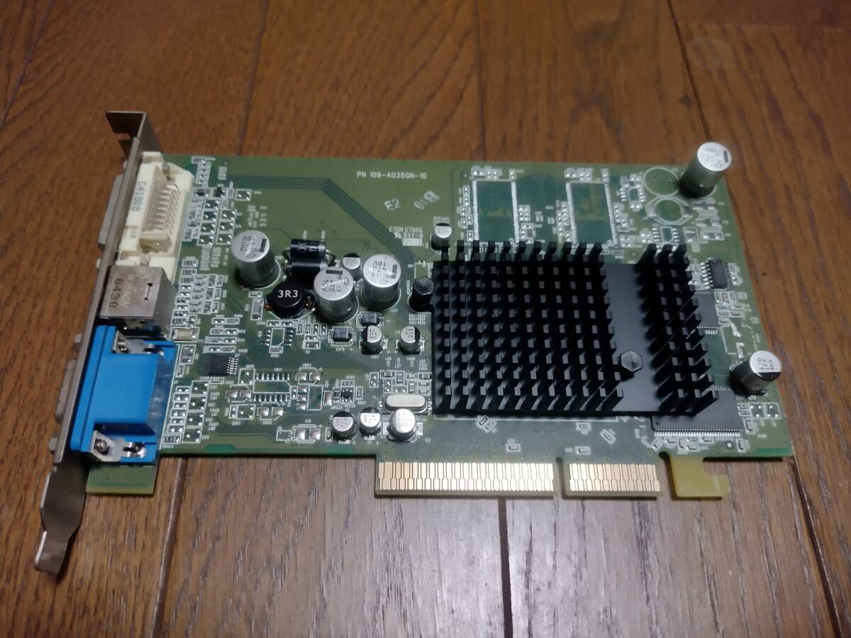 ATI Radeon 9600se AGP 128MB