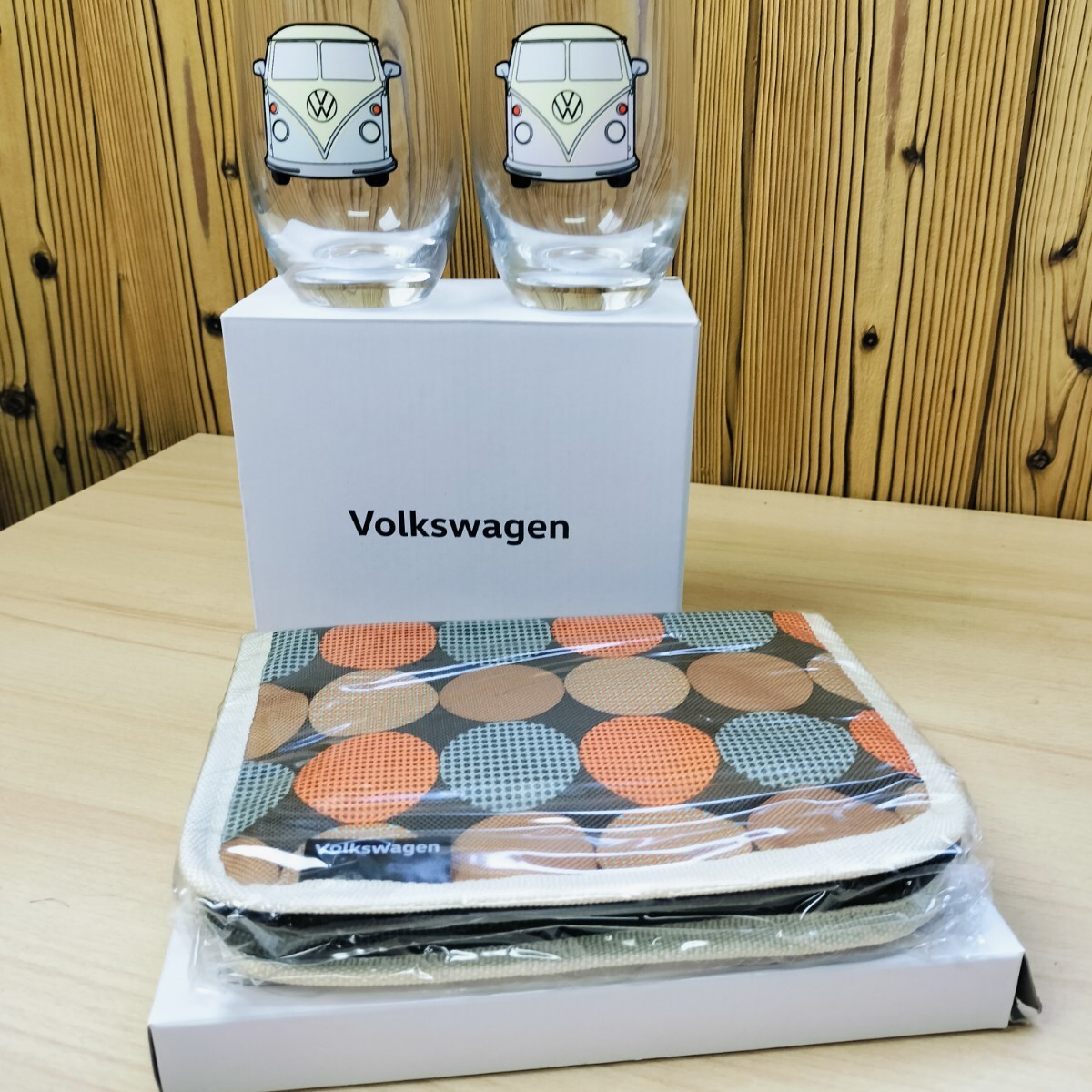 ★VOLKSWAGEN　 フォルクスワーゲン　カラーチェンジグラス　オリジナルマルチオーガナイザー　ノベルティ★