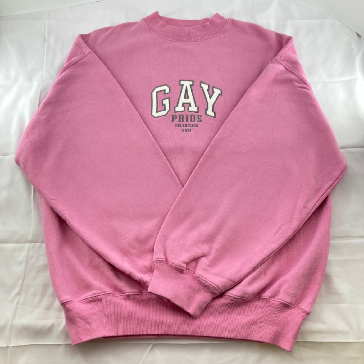 BALENCIAGA(バレンシアガ)　21SS　GAY　PRIDE　フロントロゴ　トレーナー　ピンク