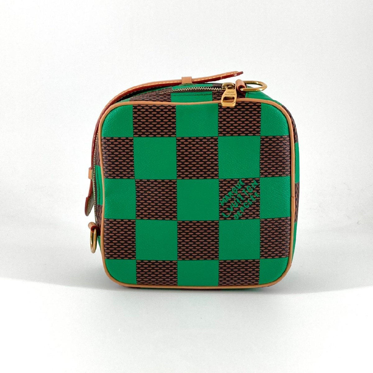 LOUIS VUITTON チェス メッセンジャー N40563 ショルダーバッグ