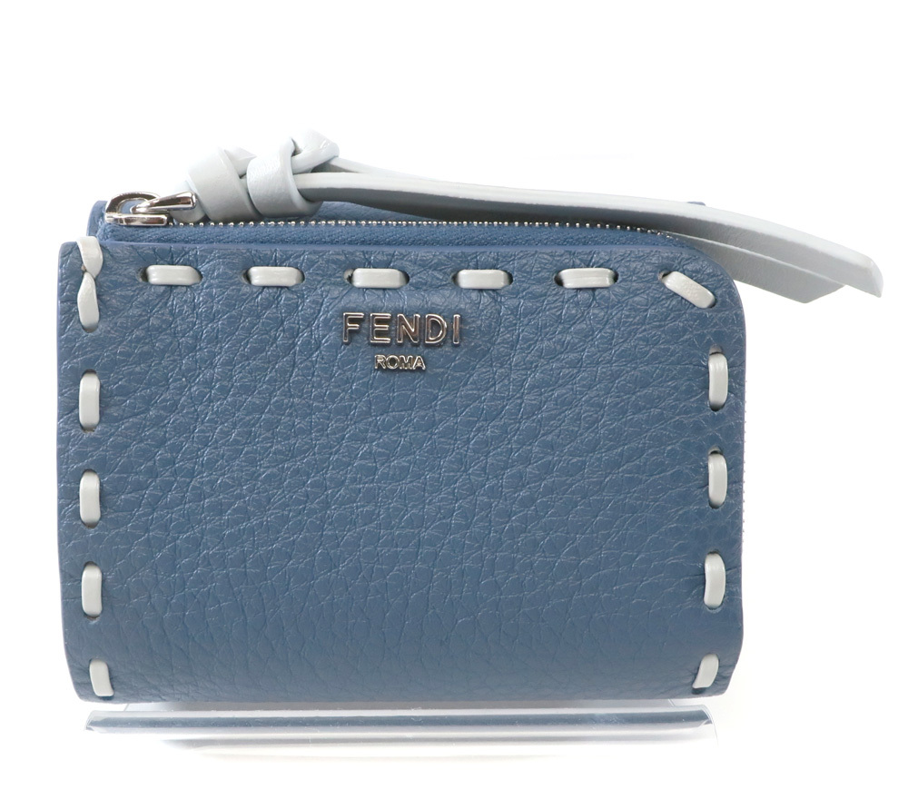 未使用 フェンディ現行モデル ピーカブー マイクロ 三つ折り財布ブルー セレリア財布 8M0499 FENDI /34830