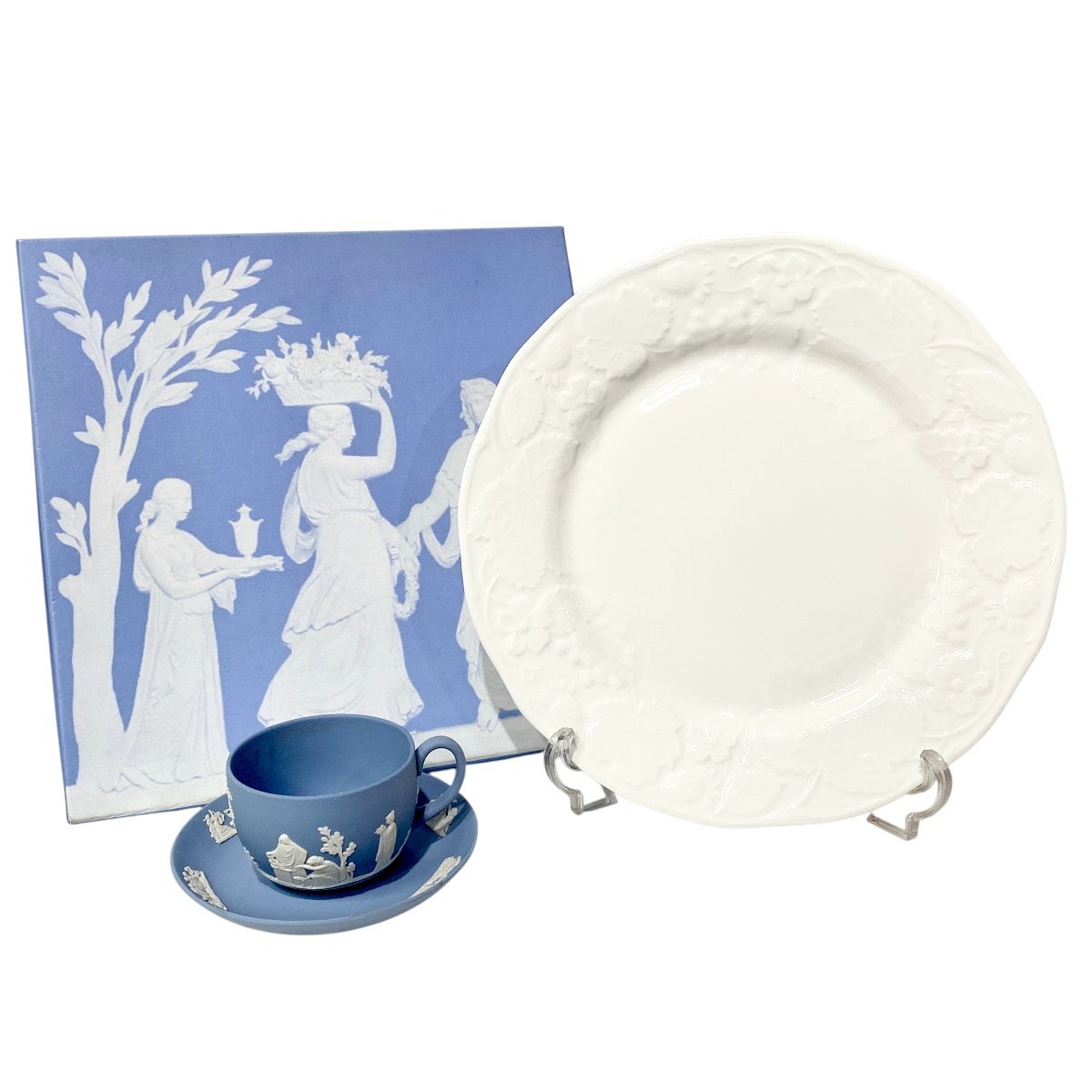 WEDGWOOD ウェッジウッド 洋食器 ストロベリー＆バイン ジャスパー プレート カップ＆ソーサー おまとめ 中古品 100サイズ 蘇さ(BBY3555)