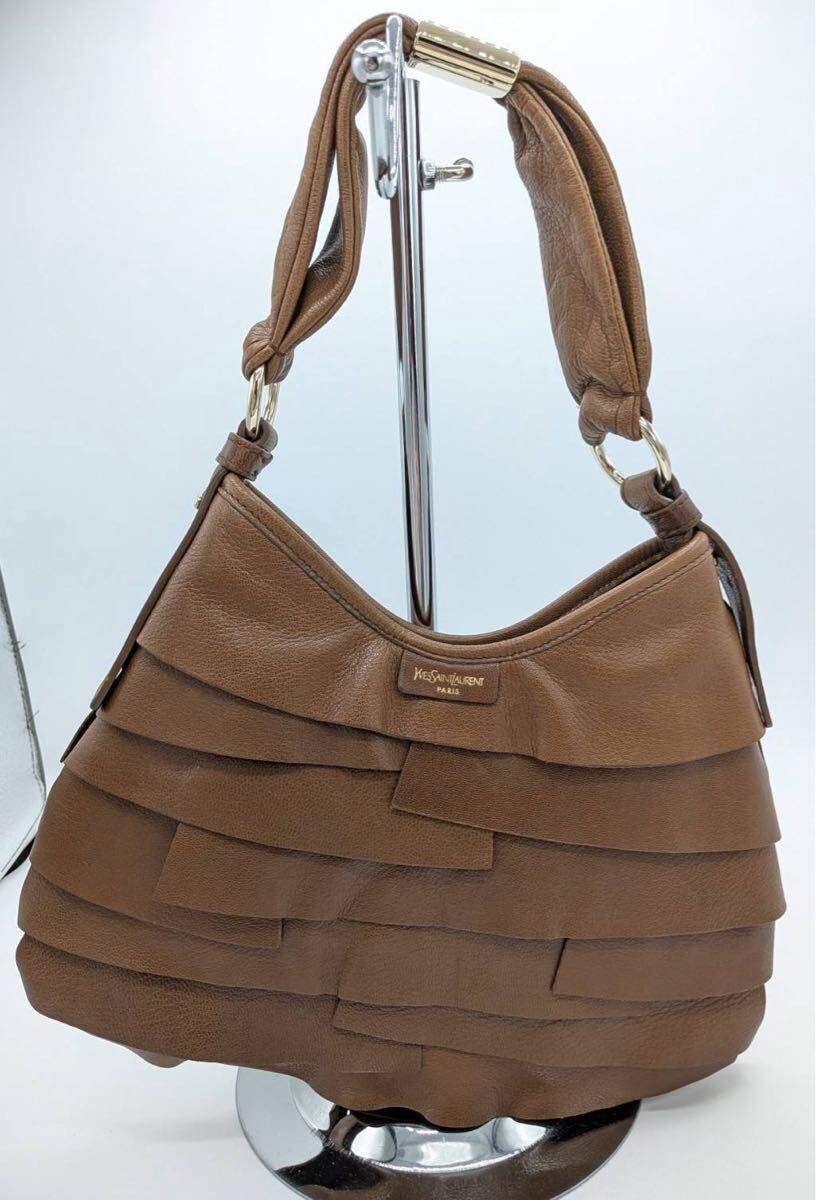 YVES SAINT LAURENT イヴサンローラン サック ストロペ 122244 レザー ワンショルダーバッグ 　Y4-12175-UF10縦18.5cm 横28cm マチ7cm