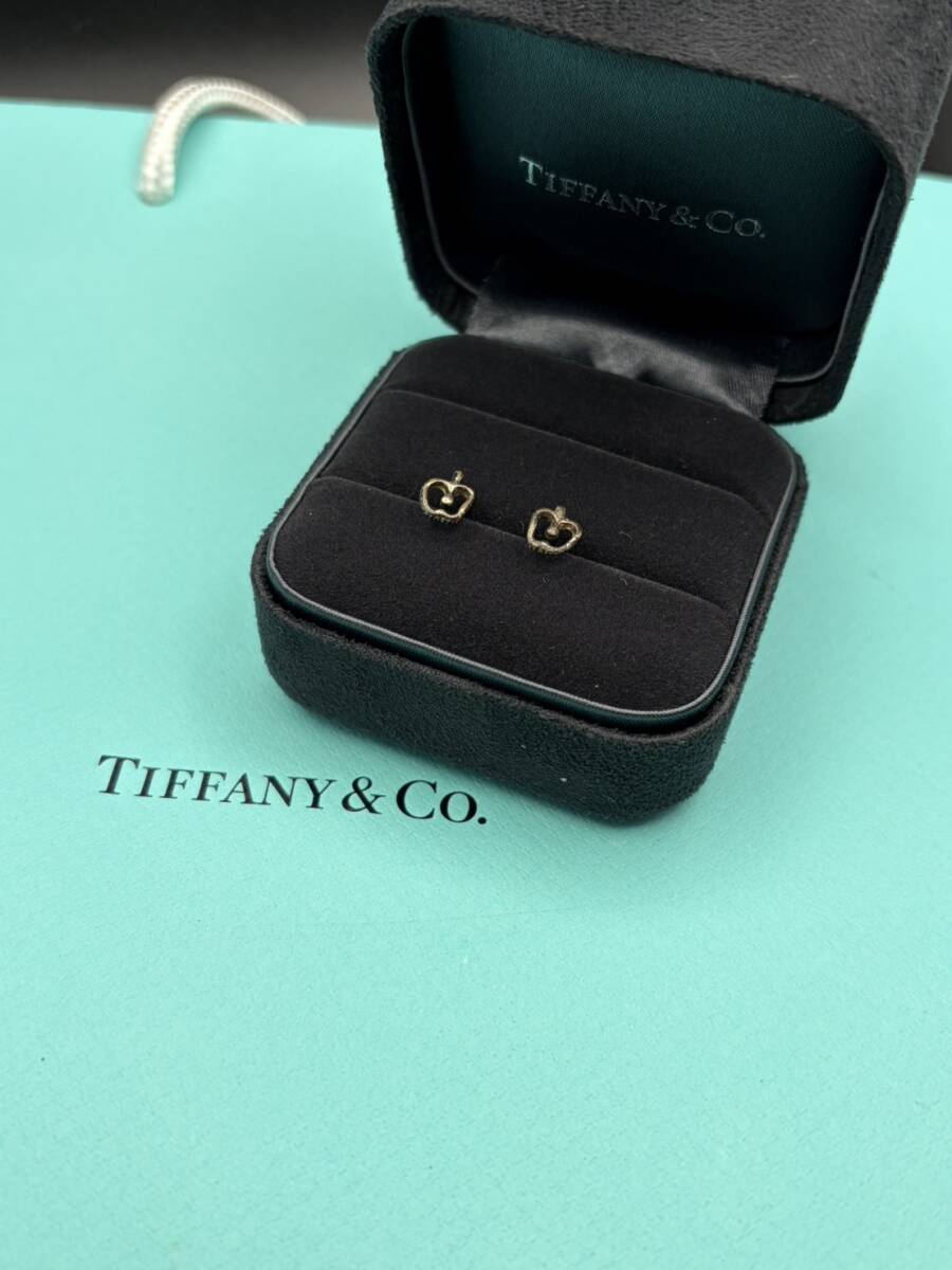 Tiffany&Co. ティファニー ピアス アップル りんご モチーフ ゴールド イエローゴールド　箱付属無し　Y2-12180-UF10