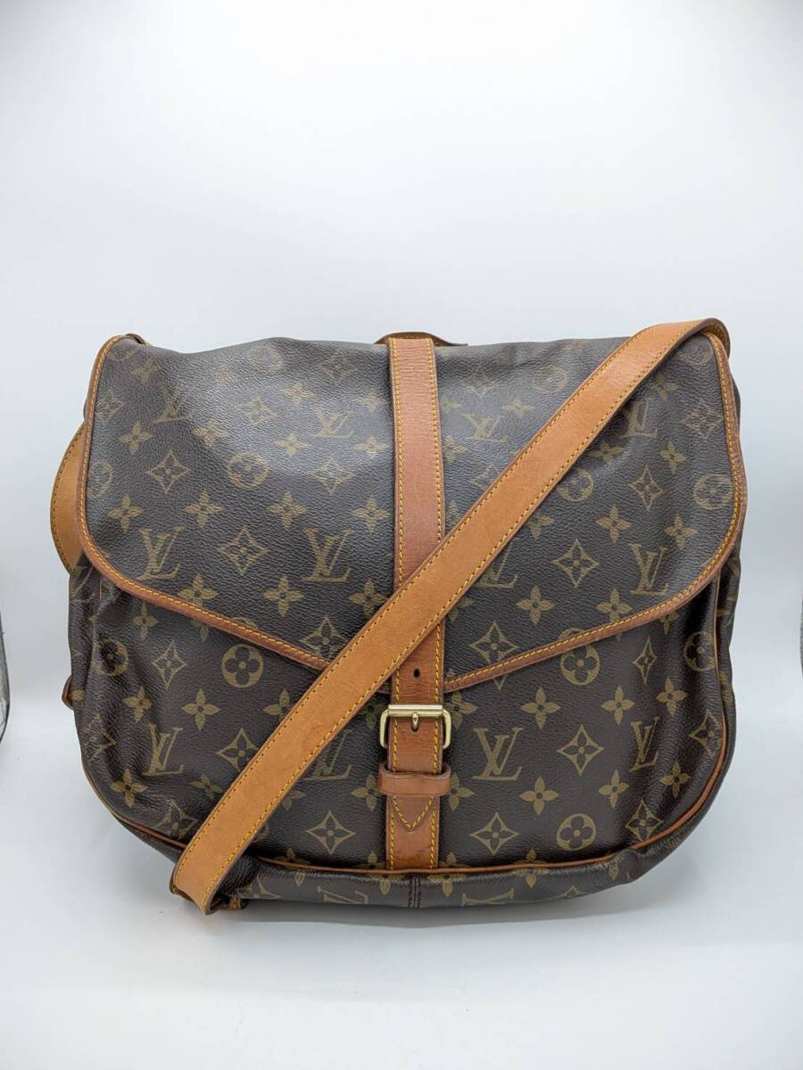 LOUIS VUITTON ルイ・ヴィトン モノグラム ソミュール35 ショルダーバッグ M42254　縦33cm 横35cm マチ10cm　Y-1085