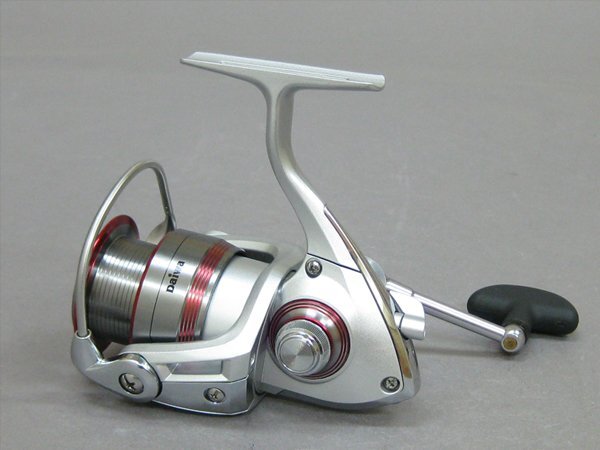 【心庵】Daiwa　ダイワ　LEGALIS　2500　リール　未使用　箱付　C050