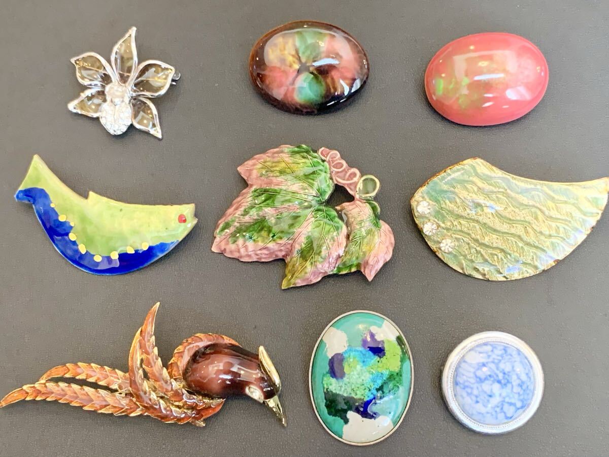 七宝焼 丸谷焼 ガラス細工 陶器 焼き物 鳥など ブローチ 9点 ヴィンテージ アクセサリー No.356