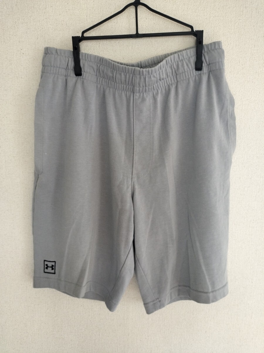 アンダーアーマー★ ハーフパンツ ショートパンツ グレー メンズ★Mサイズ