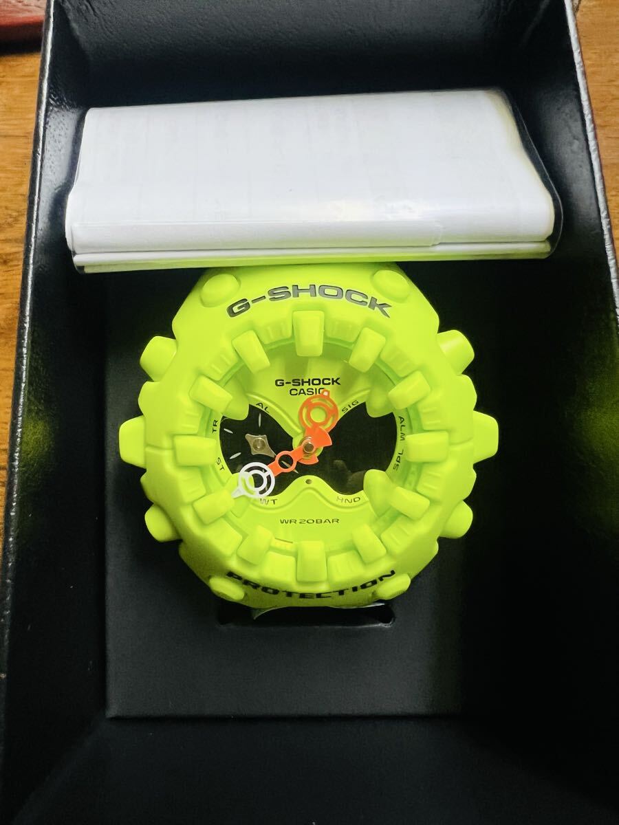 CASIO G-SHOCK GA-V01-9AJF ネオンイエロー クォーツ 20BAR