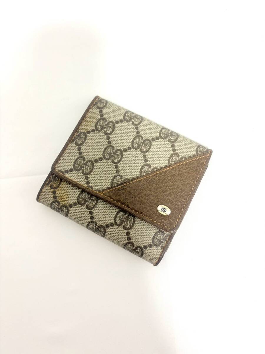D8253*0.05　GUCCI　グッチ　ヴィンテージ　 GGスプリーム　 PVC　レザー　二つ折り財布　ウォレット　ブラウン系　小銭入れ