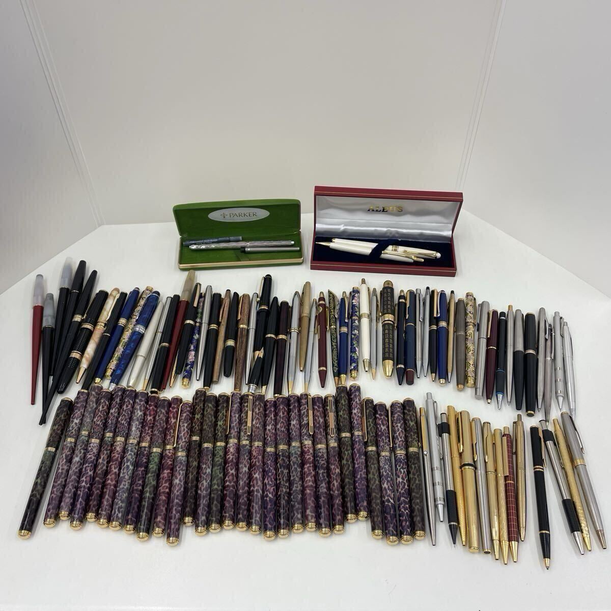 1円 万年筆 ボールペン シャーペン 101本 約2.3kg おまとめ 大量 パーカー ALBUS パイロット モンブラン 他 文房具 筆記用具 ペン 