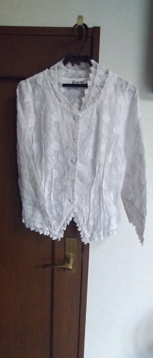 （中古品）バラ色の暮し　長袖ブラウス