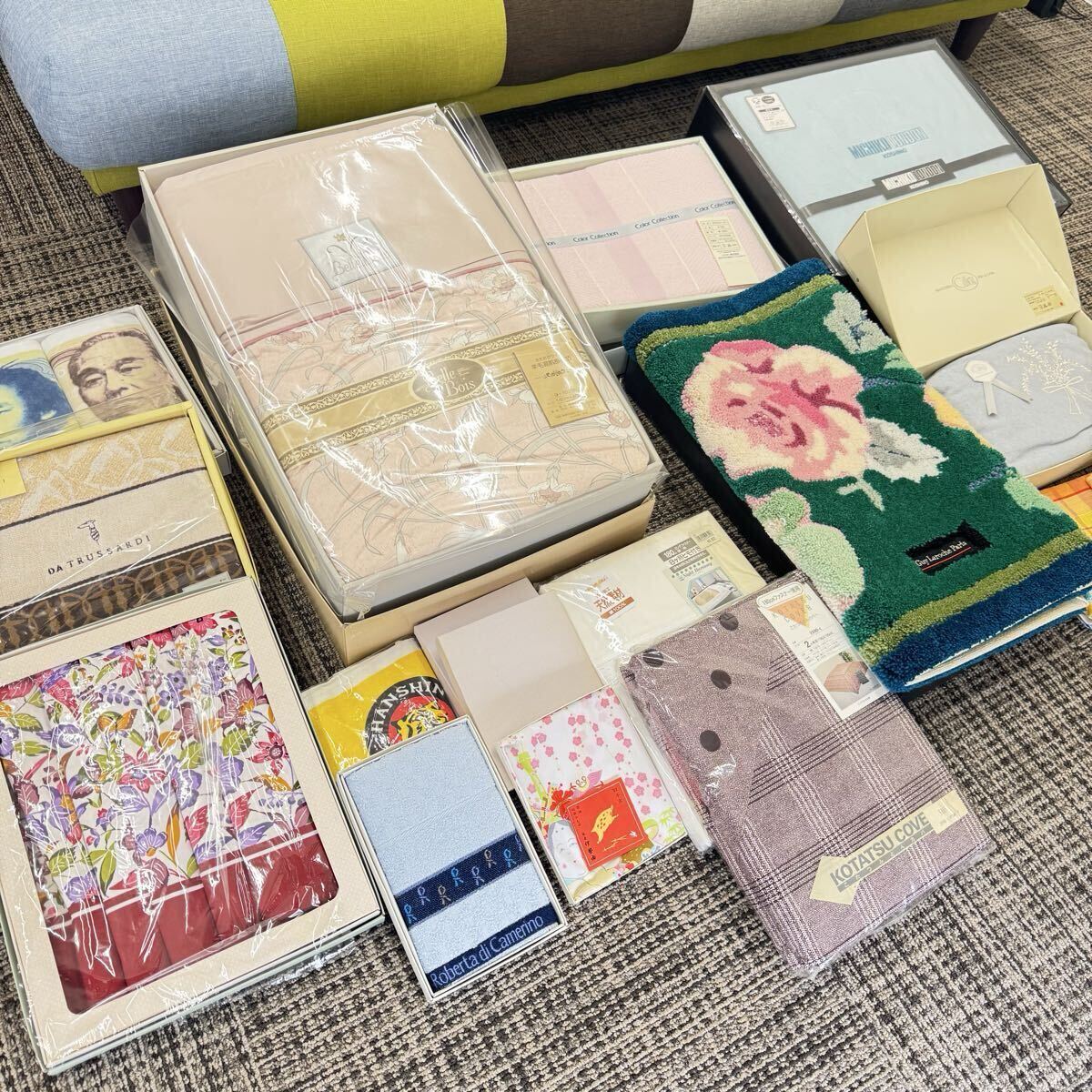 タオルセット シーツ こたつカバー 掛け布団 マット フェイスタオル 和装小物 まとめ出品 状態様々