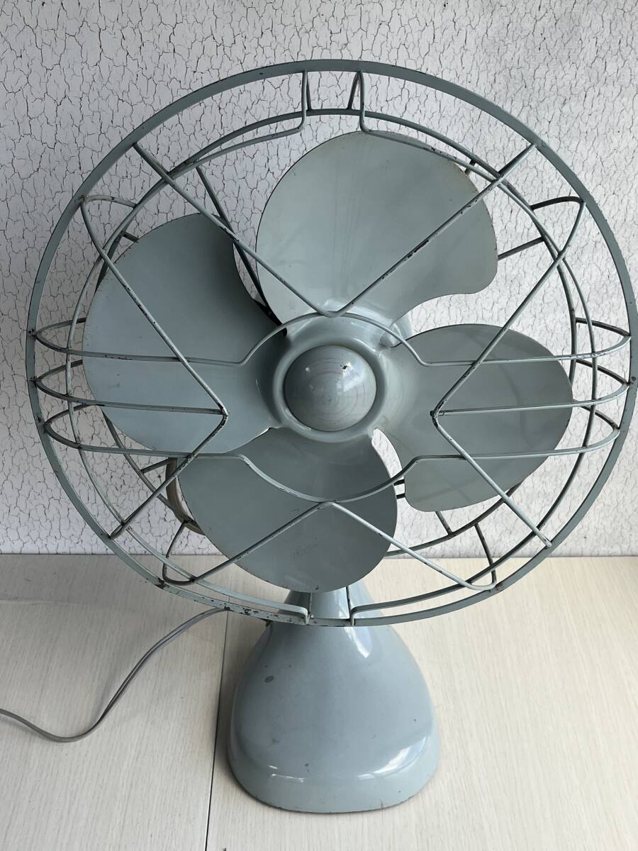 【M252】東芝 羽根4枚 ELECTRIC 通電OK 動作品 昭和レトロ 扇風機 中古 ジャンク品扱い