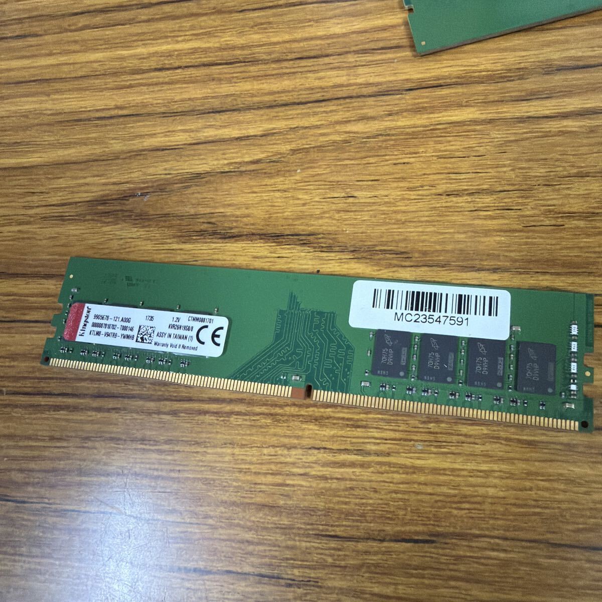 Kingston デスクトップ用メモリ DDR4 PC4 8GB 動作品