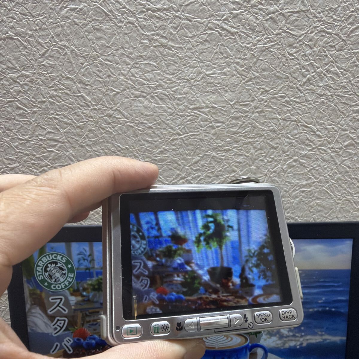 FUJIFILM FINEPIX V10 富士フィルム コンパクトデジタルカメラ　バッテリー　Sdmc-s9zカード　アダプター　付き　動作品